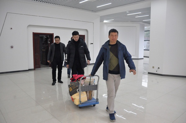 南昌市政建設集團開展學雷鋒文明城市共創(chuàng)共建舊物兌換活動6.jpg