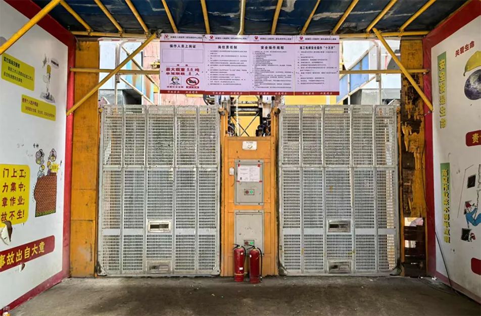 南昌市政建設(shè)集團有限公司緊急開展強對流天氣專項安全檢查，全面排查設(shè)備加固、用電安全、排水防澇及應急物資，筑牢極端天氣施工安全防線